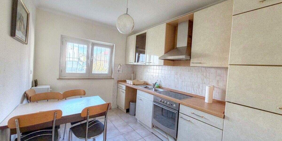 Mehrfamilienhaus, Wohnhaus Kronberg im Taunus Oberhöchstadt - 9 Zimmer, 236 m&sup2;, 770.000&euro; | Angebot:25686321