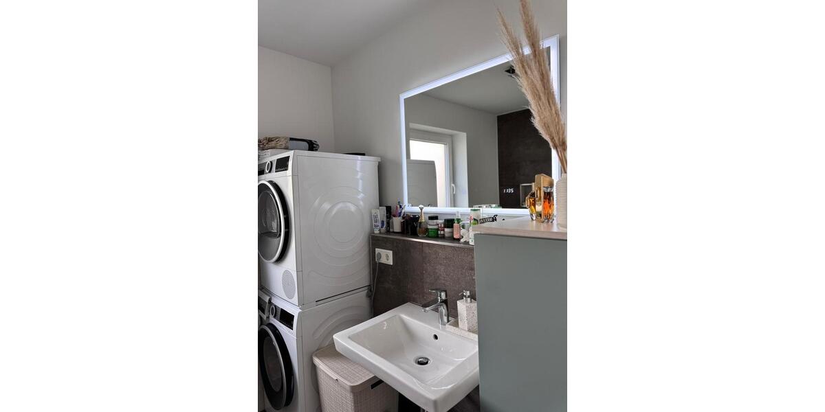 Etagenwohnung Mörfelden-Walldorf Walldorf - 3 Zimmer, 83 m&sup2;, 1.610&euro; | Angebot:26249510