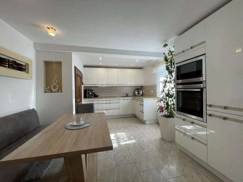 Haus zum Kaufen in Glashütten 445.000 € 156 m²