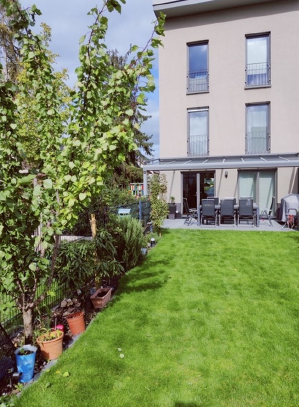 Haus zum Mieten in Neu Isenburg 2.900 € 150 m²