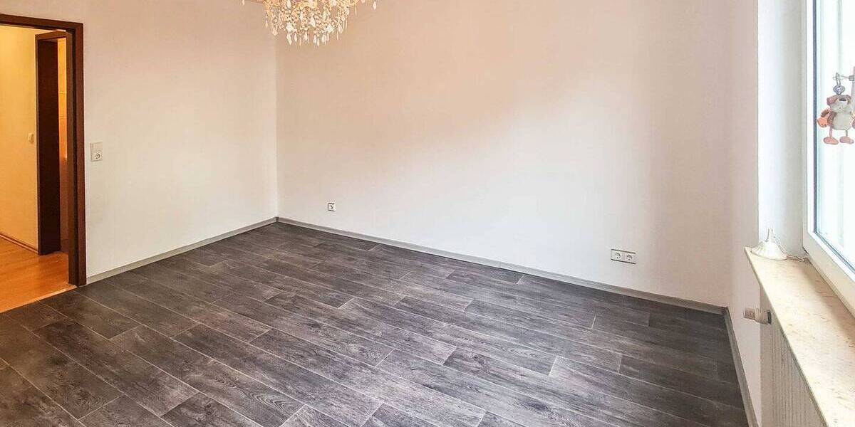 Etagenwohnung Offenbach am Main Hafen - 3 Zimmer, 75 m&sup2;, 279.000&euro; | Angebot:26695329