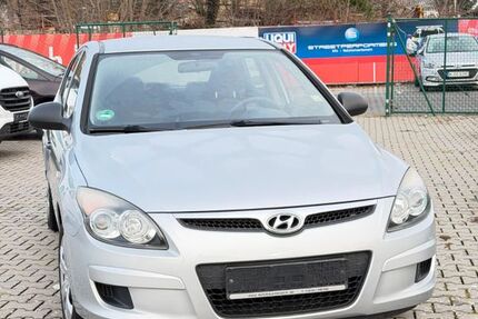 Hyundai i30 107.000 km 4.200 &euro; Egelsbach 63329