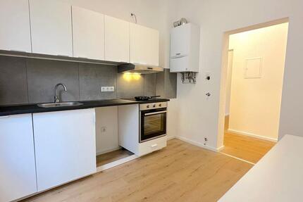 Neu renovierte WG-Zimmer – 2 Zimmer sofort verfügbar –in Frankfurt am Main zimmer