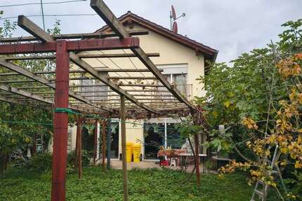 Haus zum Kaufen in Frankfurt 950.000 € 206 m² 5 zimmer