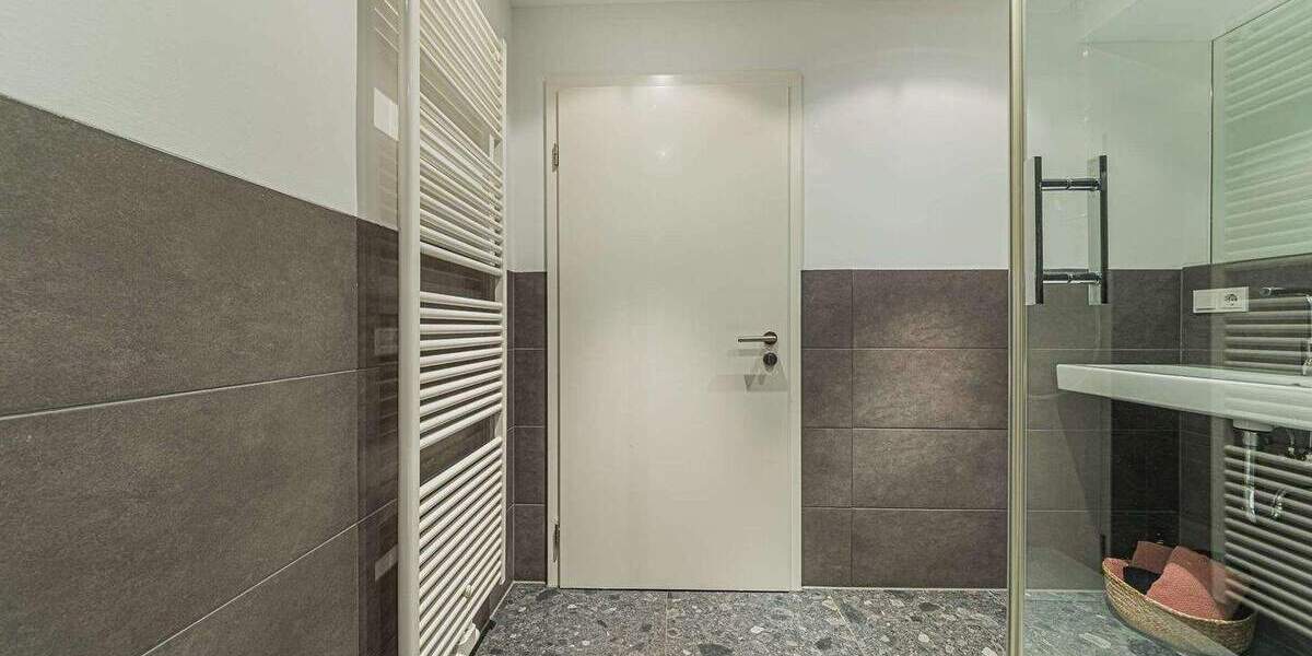 Etagenwohnung Bad Soden am Taunus Bad Soden - 3 Zimmer, 100 m&sup2;, 2.300&euro; | Angebot:25834537