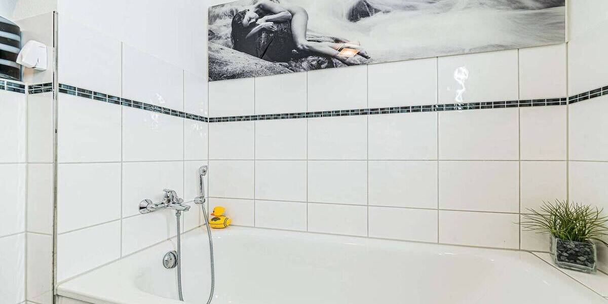 Etagenwohnung Offenbach am Main Bieberer Berg - 3 Zimmer, 112 m&sup2;, 2.200&euro; | Angebot:26388190
