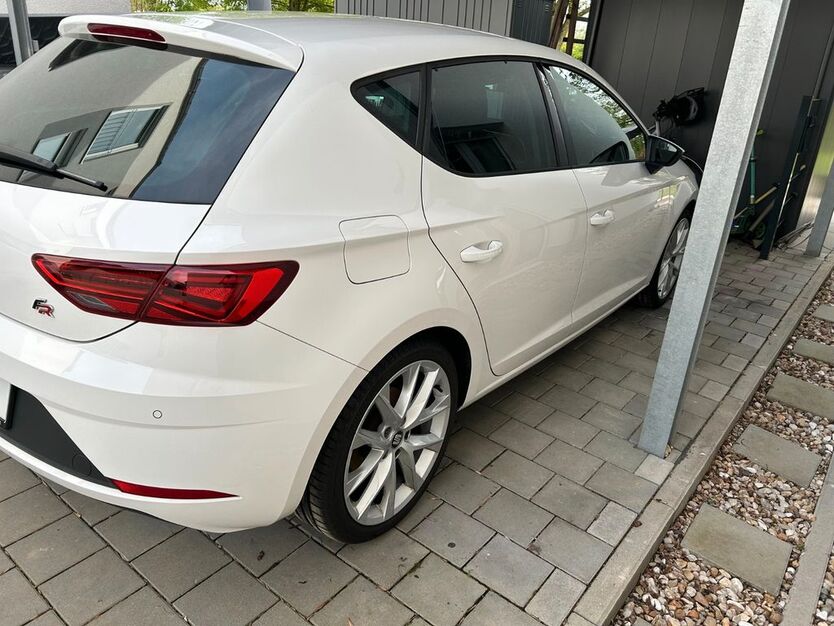 Seat Leon 136.403 km 11.000 € Frankfurt am Main 60437