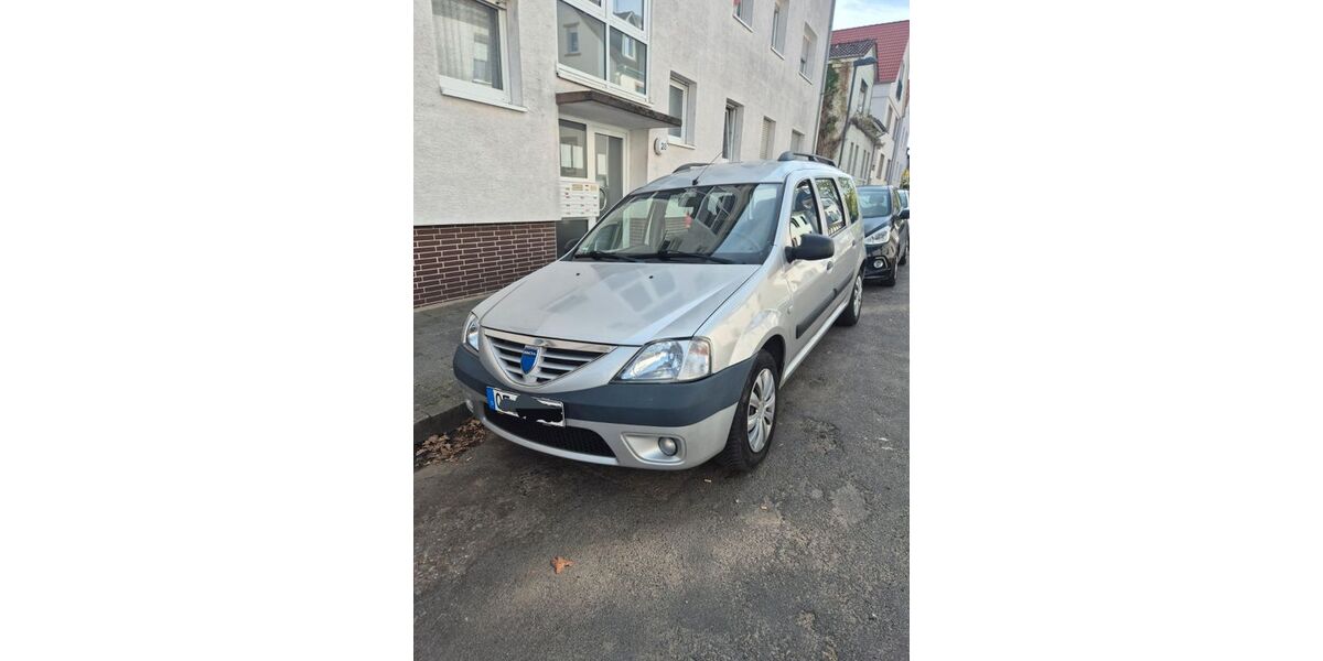 Dacia Logan 76.900 km 3.399 &euro; Offenbach 63073