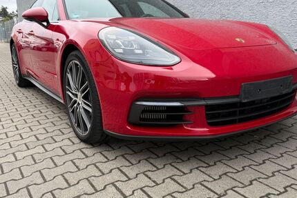 Porsche Panamera 24.555 km 62.950 &euro; Dreieich 63303