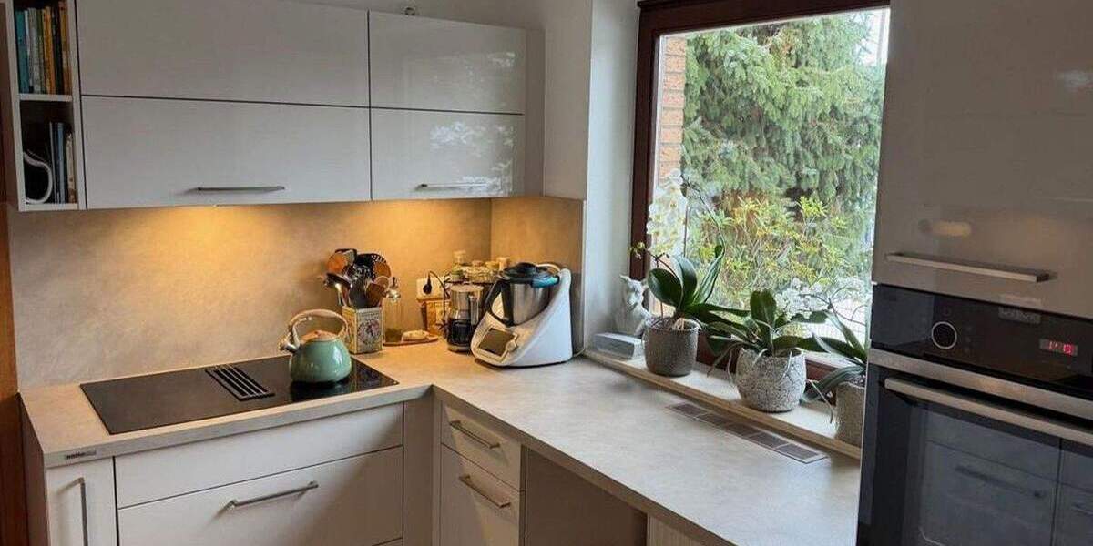 Traumhafter Bungalow mit großem Garten und Garage 4 zimmer