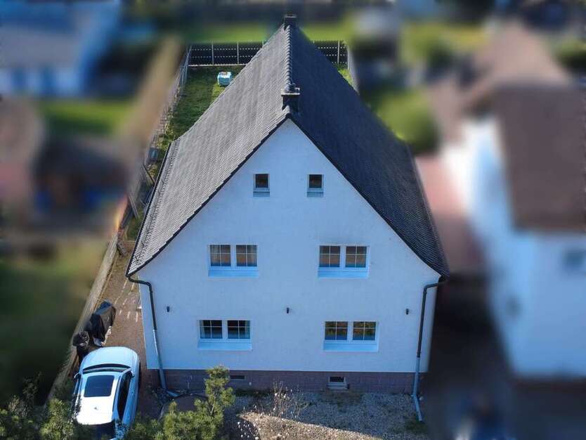 Haus zum Kaufen in Großkrotzenburg 449.000 € 130 m²