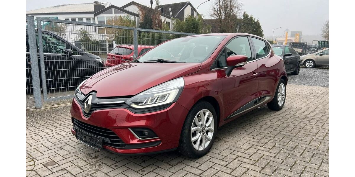 Renault Clio 68.200 km 9.900 &euro; Rödermark 63322