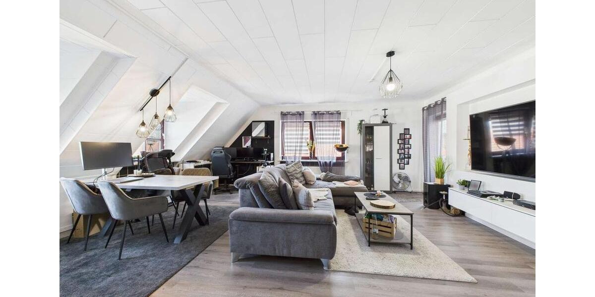 Etagenwohnung Nidderau - 2 Zimmer, 95 m&sup2;, 1.050&euro; | Angebot:26227380