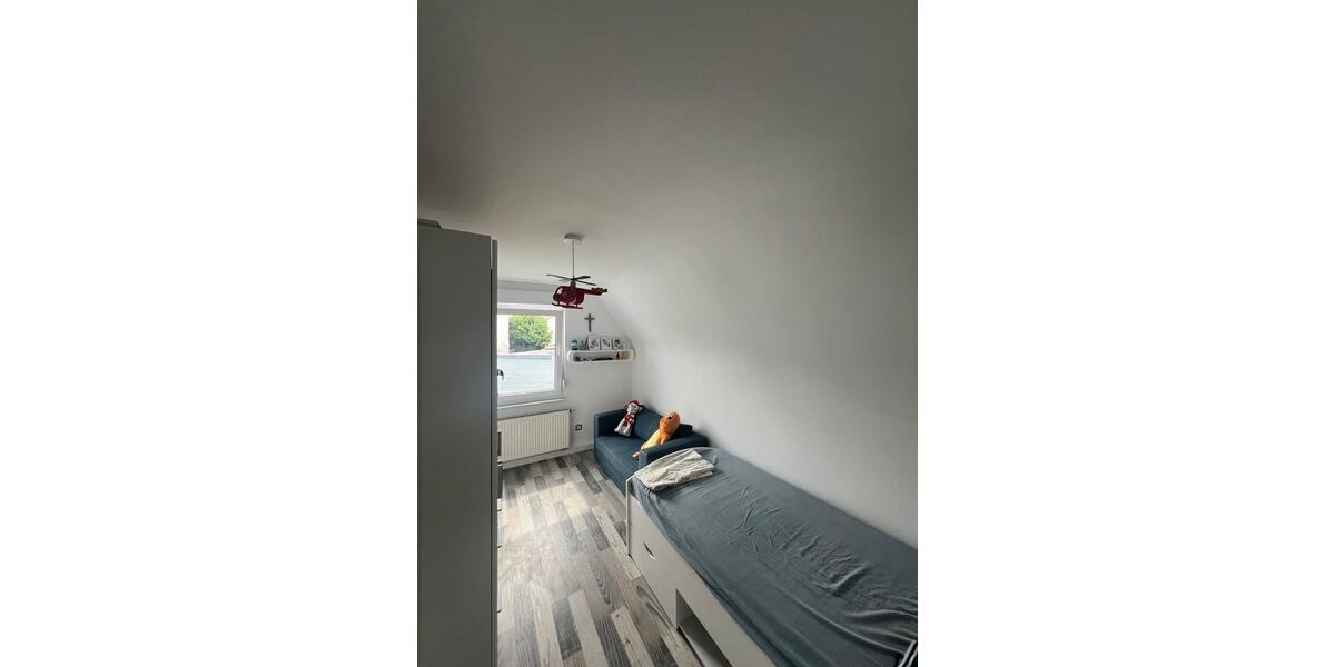 Einfamilienhaus Hanau Großauheim - 11 Zimmer, 204 m&sup2;, 580.000&euro; | Angebot:27233655