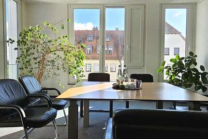 Büro in Kelkheim (Taunus) 3.000 € 216 m² zimmer