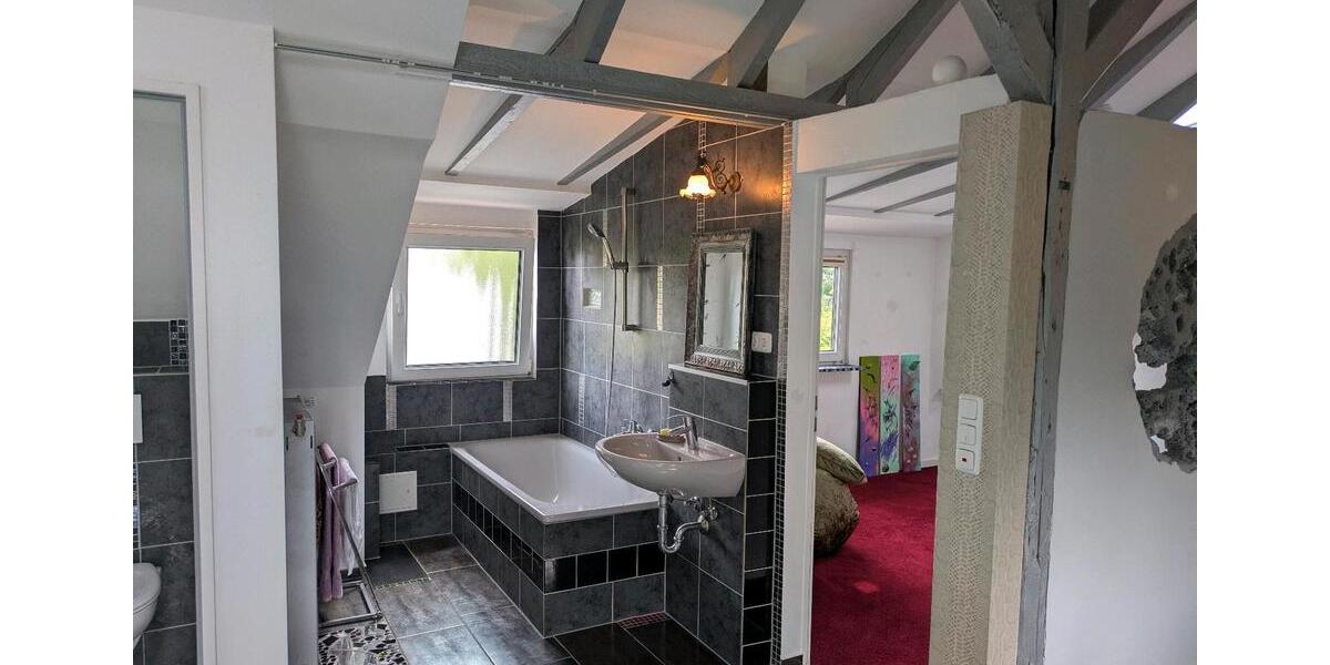 Dachgeschoßwohnung Bad Homburg vor der Höhe Gonzenheim - 2 Zimmer, 55 m&sup2;, 1.050&euro; | Angebot:26442725