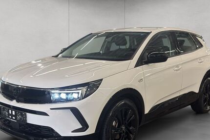Opel Grandland (X) 10.286 km 23.550 &euro; Hanau 63452