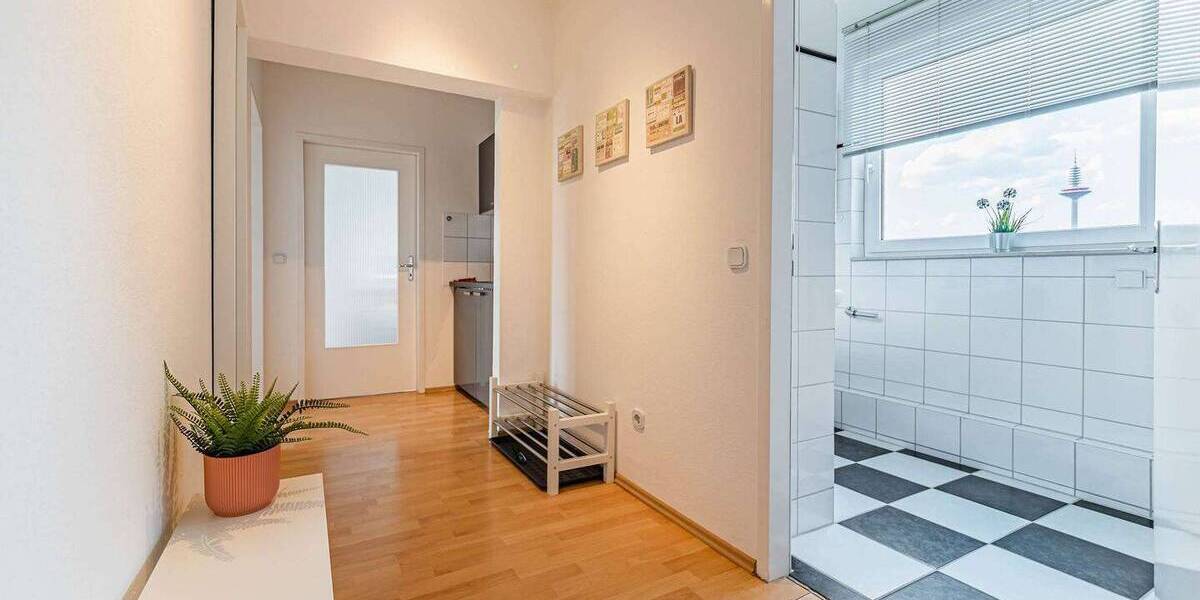 Etagenwohnung Frankfurt am Main Westend-Süd - 2 Zimmer, 45 m&sup2;, 1.920&euro; | Angebot:26289454