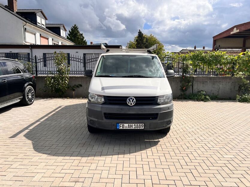 VW T5 Transporter 79.000 km 20.999 € Altenstadt 63674