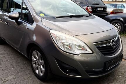 Opel Meriva 179.800 km 3.400 &euro; FRANKFURT 65933