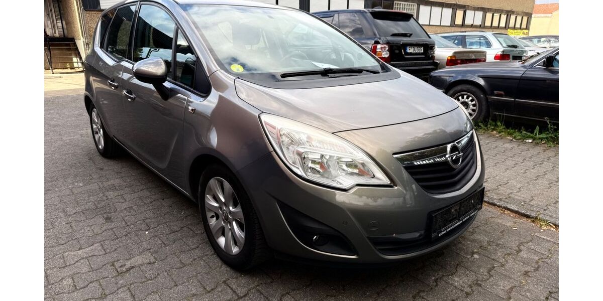 Opel Meriva 179.800 km 3.400 &euro; FRANKFURT 65933