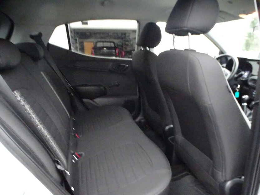 Hyundai i10 1,0l Edition 30 Klima, Spurhalteassistent, App 35.424 km 11.790 € Rodgau 63110