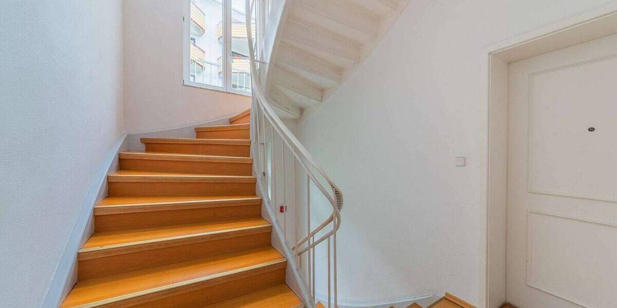 Etagenwohnung Frankfurt am Main Nordend-West - 2 Zimmer, 50 m&sup2;, 1.690&euro; | Angebot:26376067