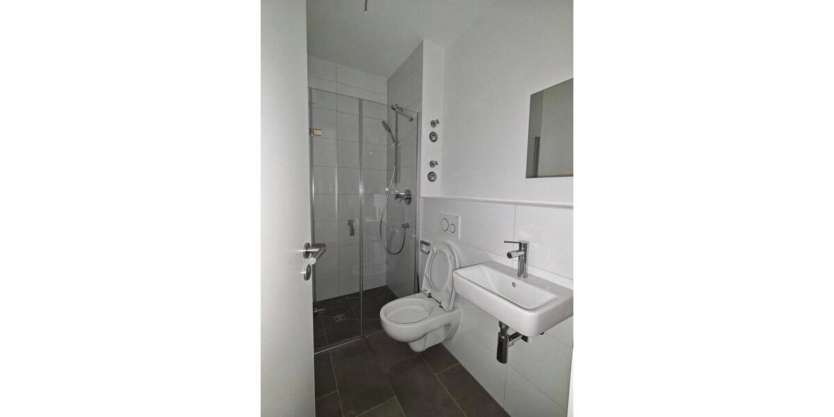 Etagenwohnung Darmstadt Bessungen - 4 Zimmer, 92 m&sup2;, 1.900&euro; | Angebot:26291560