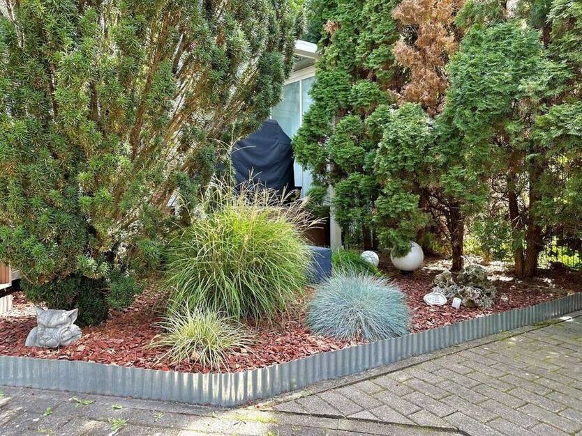 Einziehen und wohlfühlen! - 2 Familienhaus inkl. Garage - gesuchte Wohnlage 6 zimmer