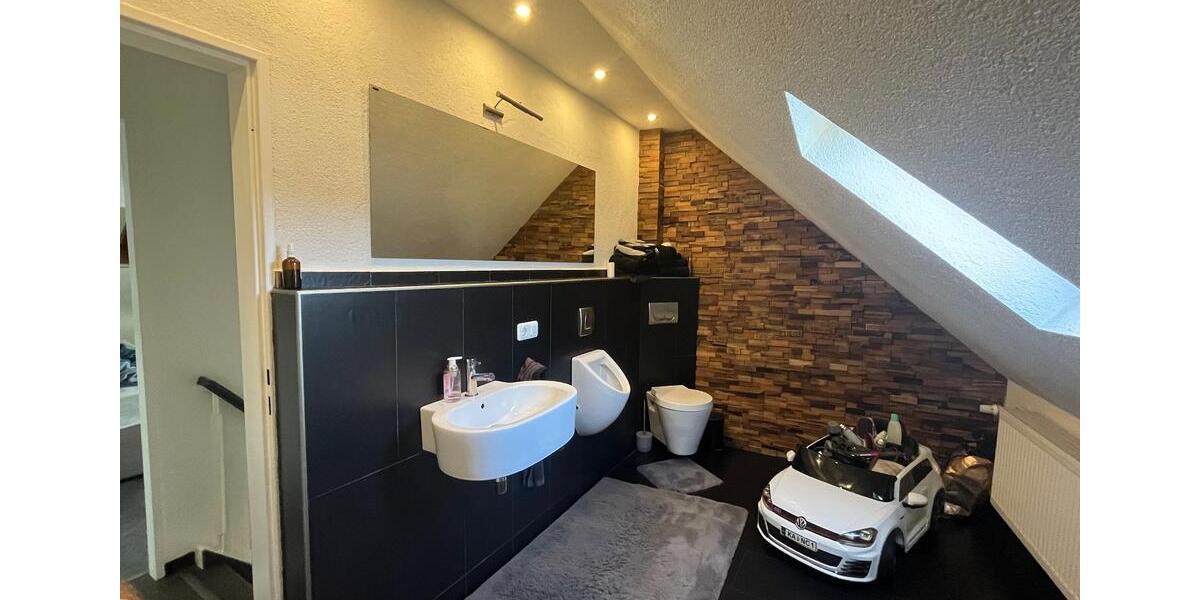 Einfamilienhaus Hanau Groß-Steinheim - 7 Zimmer, 152 m&sup2;, 575.000&euro; | Angebot:25293848