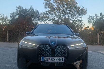 BMW iX 69.000 km 50.900 &euro; Dreieich 63303