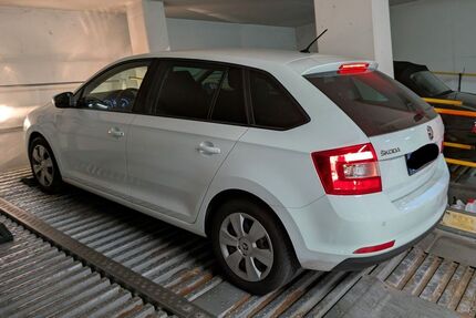 Skoda Rapid 55.000 km 11.000 &euro; Frankfurt am Main 60486
