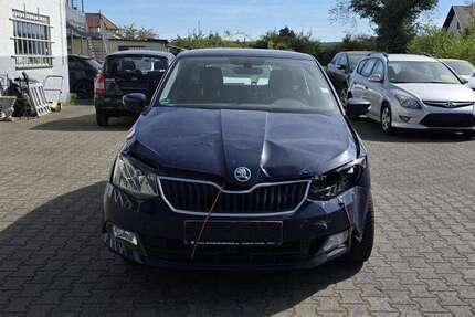 Skoda Fabia 168.888 km 2.850 &euro; Stammheim 61197