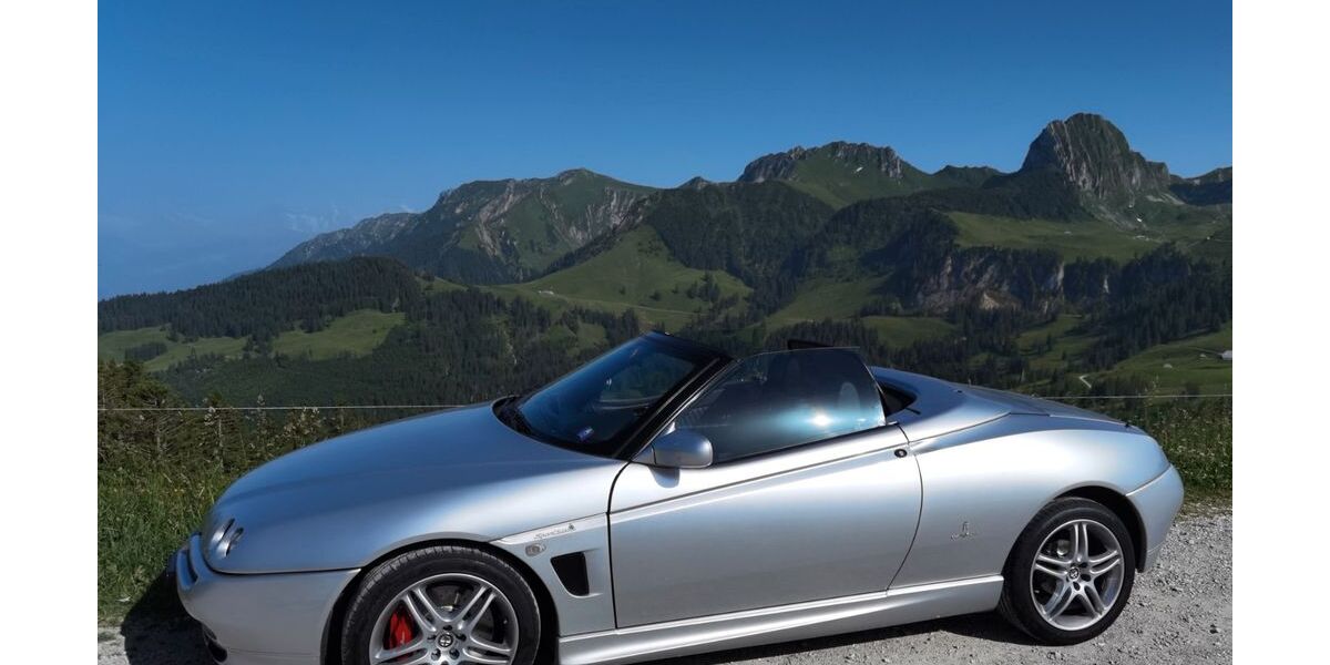 Alfa Romeo Spider 102.096 km 21.990 &euro; Friedrichsdorf 61381