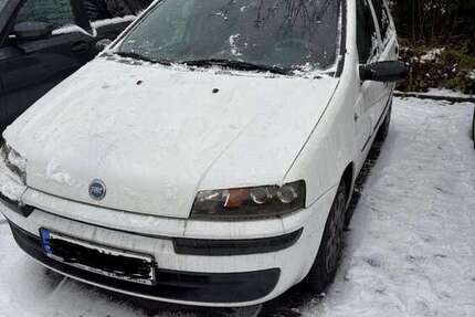 Fiat Punto 174.725 km 700 &euro; Liederbach am Taunus 65835