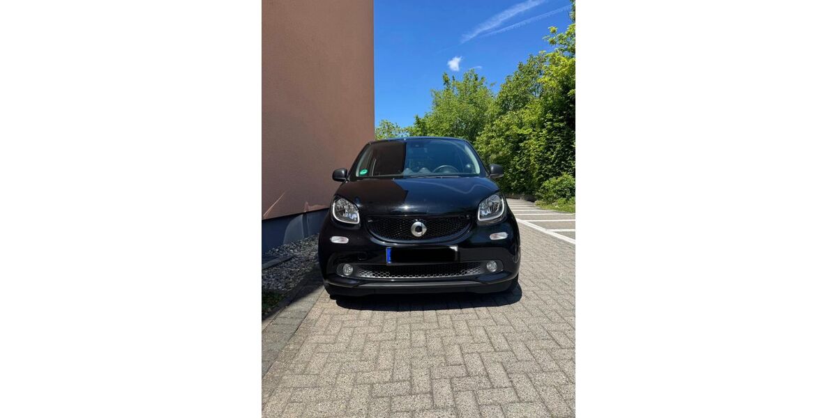 Smart ForFour 87.575 km 7.150 &euro; Frankfurt 60435