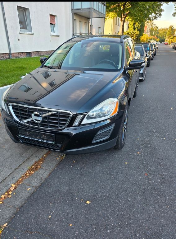 Volvo XC60 189.800 km 10.499 € Neu-Isenburg 63263
