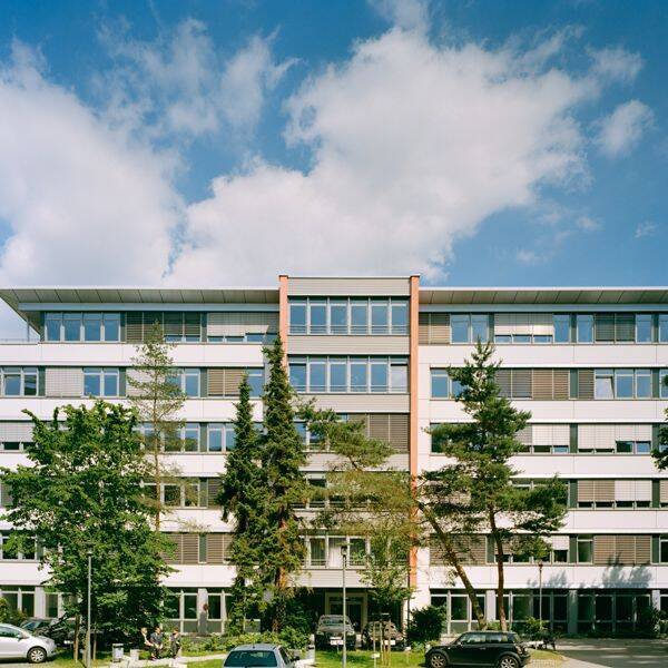 Teambüro in strategischer Lage in Neu-Isenburg - All-in-Miete