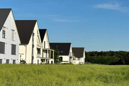 Baugrundstück, wohnen und arbeiten unter einem Dach. zimmer