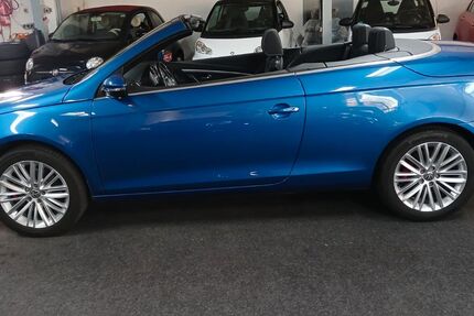 VW Eos 108.988 km 12.899 &euro; Rüsselsheim 65428