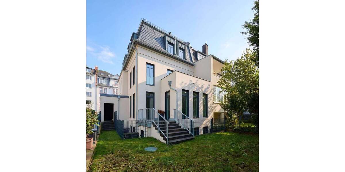 Etagenwohnung Frankfurt am Main Mitte-Nord - 4 Zimmer, 153 m&sup2;, 4.200&euro; | Angebot:26297186