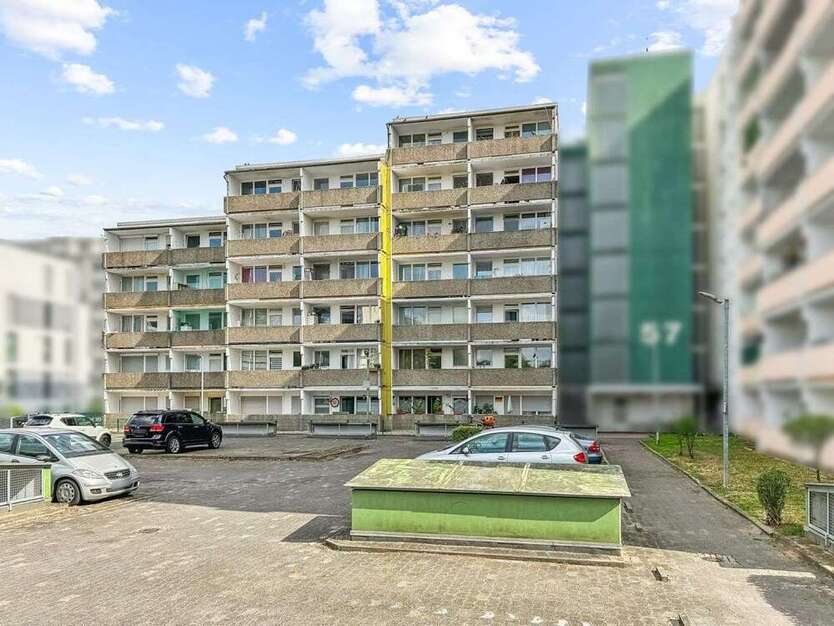 Wohnung zum Kaufen in Frankfurt am Main 287.000 € 82 m²