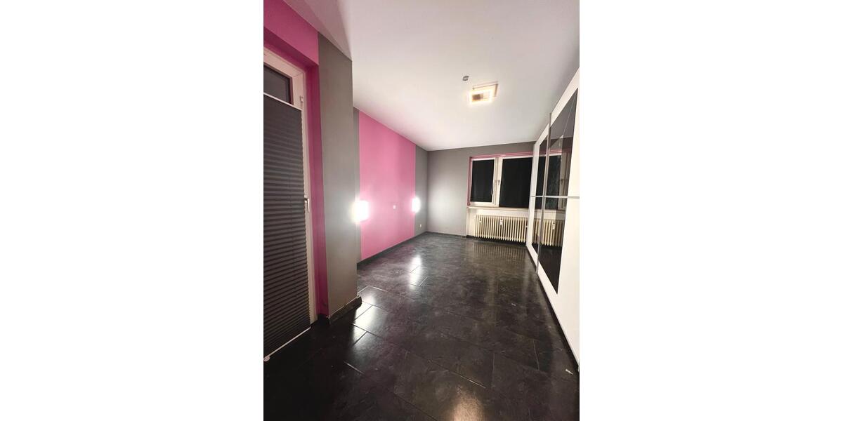Etagenwohnung Schöneck - 4 Zimmer, 92 m&sup2;, 290.000&euro; | Angebot:26251311