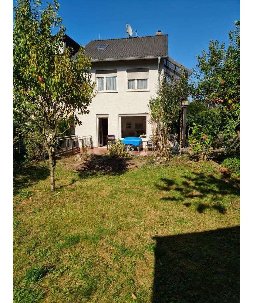 Haus zum Kaufen in Dreieich-Dreieichenhain 439.000 € 85.32 m²