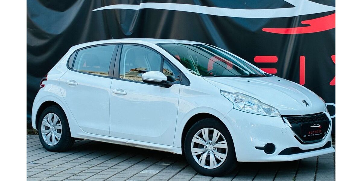 Peugeot 208 104.000 km 4.490 &euro; Mühlheim am main 63165