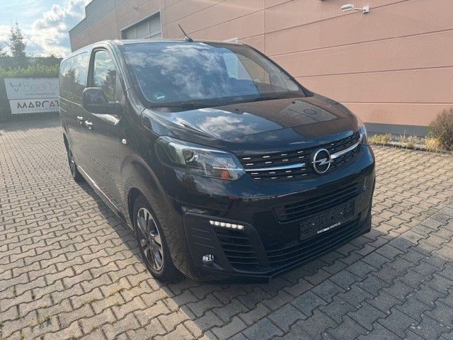 Zafira Life