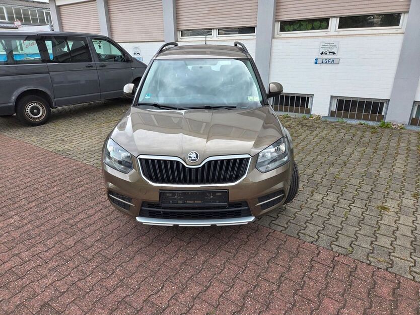 Skoda Yeti 174.000 km 6.700 € Frankfurt 60433