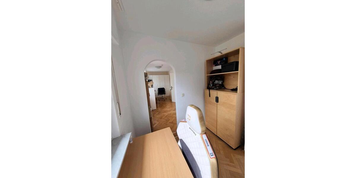 Etagenwohnung Rosbach vor der Höhe - 6 Zimmer, 162 m&sup2;, 399.000&euro; | Angebot:26785257