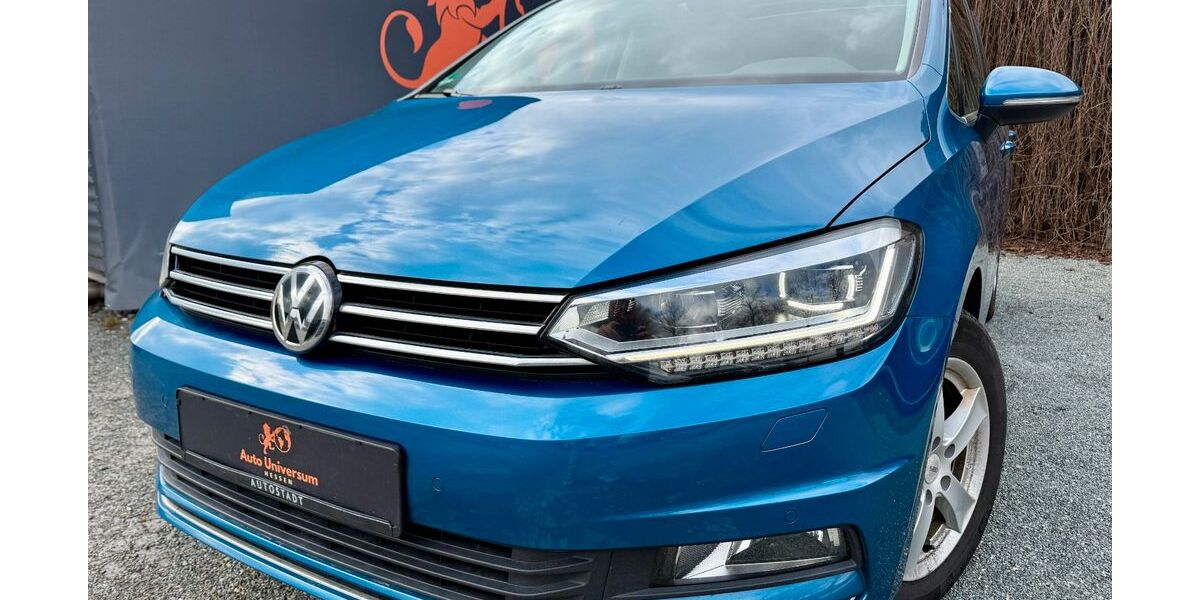 VW Touran 160.000 km 15.900 &euro; Liederbach am Taunus 65835