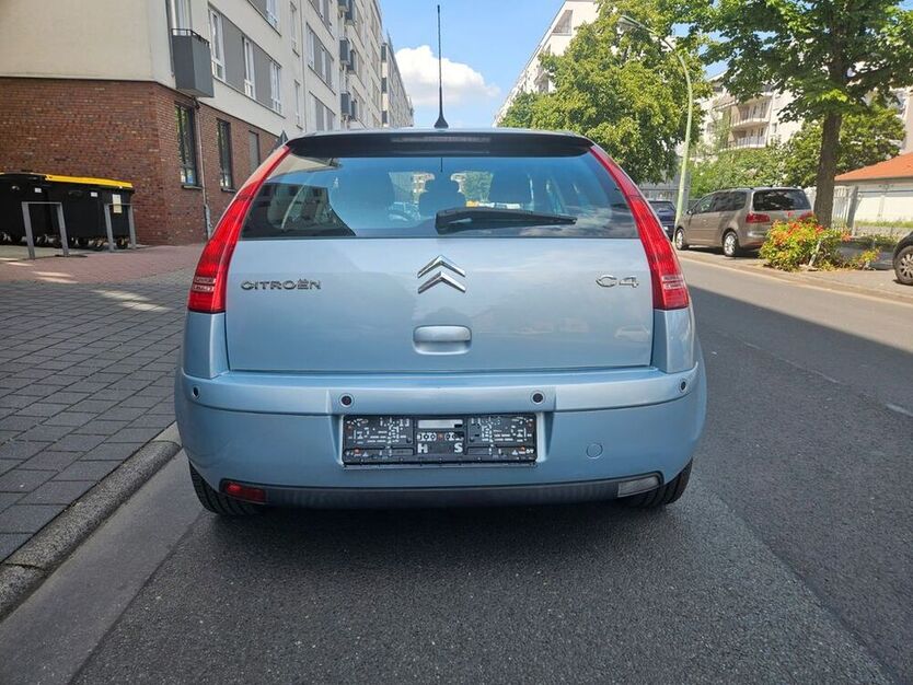 C4